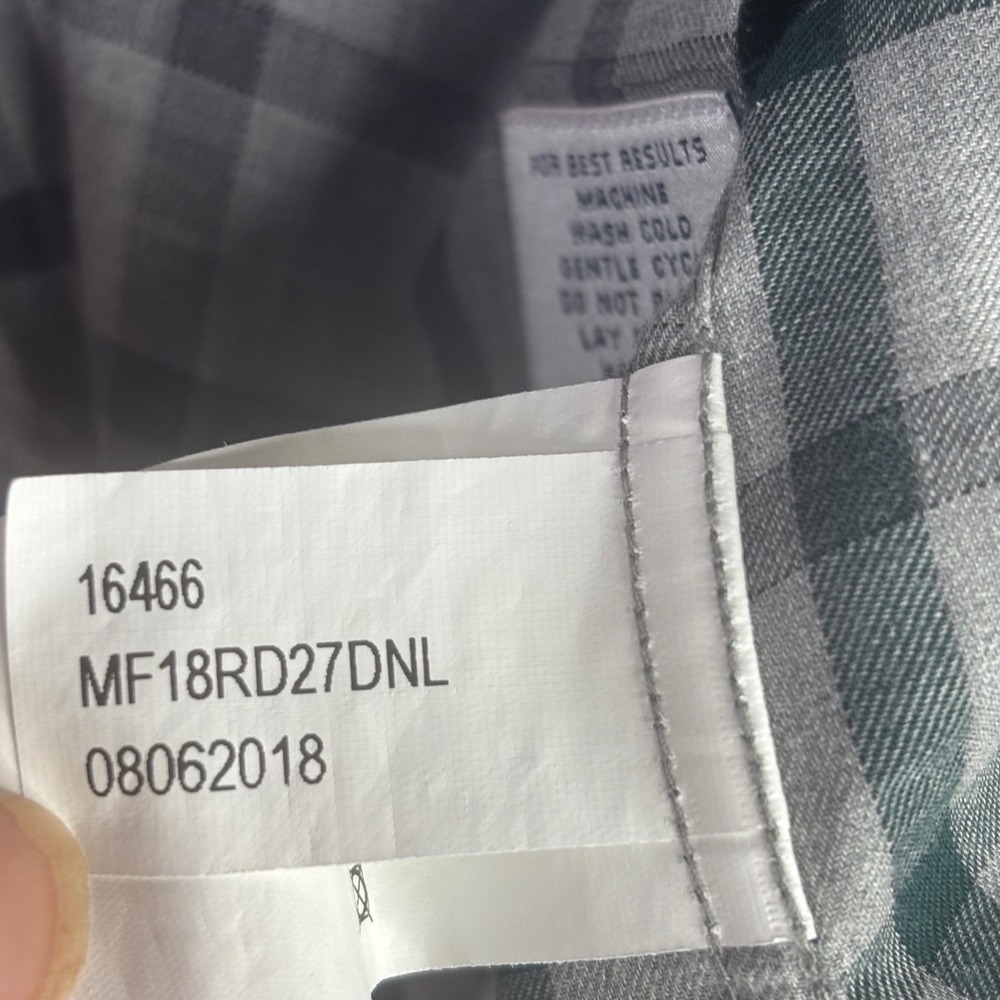 Peter Millar Shirt Mens Large Grey Green Plaid Winter Soft Twill L button up - Picture 7 of 12